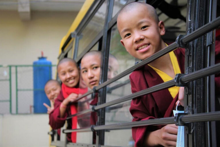nuns-going-to-school