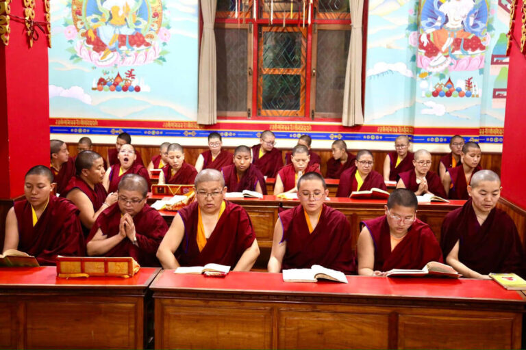 nuns-practicing-rituals1